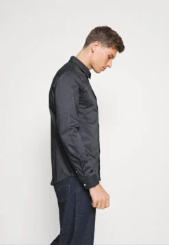 Pier One Skjorte -Blue Grey -Boutique mote herrebutikk 0cd407578f95494186af124479c82f9b scaled