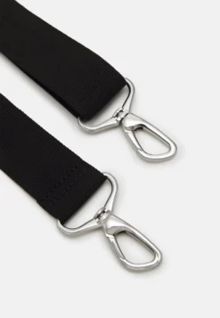 Pier One Unisex - Weekendveske - Black -Boutique mote herrebutikk 1305536ab04544d79aa0ad96e3fce40b scaled