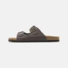 Pier One Sandaler - Brown