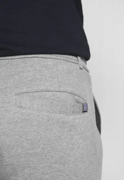 Pier One Joggebukse - Mottled Light Grey -Boutique mote herrebutikk 166fbd41af6646baab1e7b109b5e4662 scaled