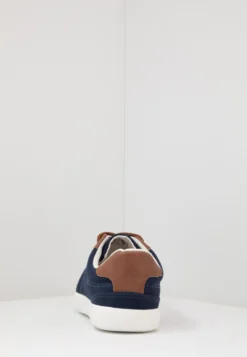 Pier One Unisex - Joggesko - Dark Blue -Boutique mote herrebutikk 1ac6e250906f4bbdbe8f2d4b585d53ea scaled