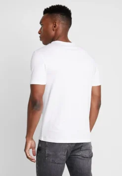 Pier One 5 Pack - T-Shirts - Mottled Bordeaux/White 9 Pier One 5 Pack - T-Shirts - Mottled Bordeaux/White -Boutique mote herrebutikk 1b42cbb34d8a422aa41db3eea3ef5d6d scaled