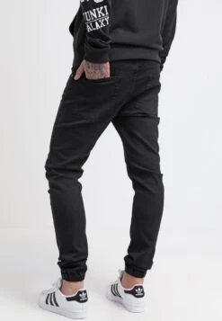 Pier One Jeans Slim Fit - Black -Boutique mote herrebutikk 1fb6bf592b514a82bee37c71309fd7e6