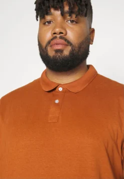 Pier One Poloskjorter - Cognac -Boutique mote herrebutikk 211ba80eeaea40d3a6d1e38135ca9c5d scaled