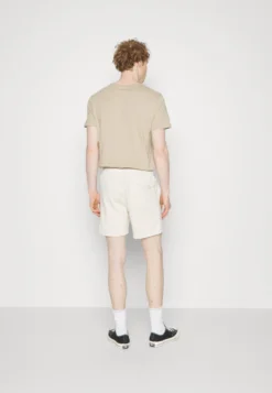 Pier One Joggebukse - Off-White -Boutique mote herrebutikk 228eb6724778447f9392c2a30418e015 scaled