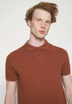 Pier One 3 Pack - Poloskjorter - Dark Blue/Brown/Beige 13 Pier One 3 Pack - Poloskjorter - Dark Blue/Brown/Beige -Boutique mote herrebutikk 23d5beffa3514fbdba1ed384b336ca6c scaled