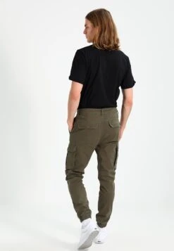 Pier One Cuffed Skinny Trouser- Cargobukse - Khaki -Boutique mote herrebutikk 27a3522f85514c679fcedaaaf368adc1