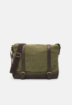 Pier One Skulderveske - Olive