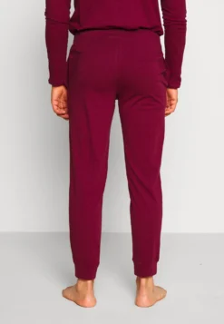 Pier One 2 Pack - Pyjamasbukse - Dark Blue/Bordeaux -Boutique mote herrebutikk 2b19dc45e0e348cf8e54668429b0a87c scaled