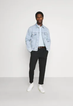 Pier One Tricolore Trim- Poloskjorter - Light Blue