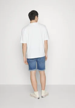 Pier One Jeansshorts - Blue Denim -Boutique mote herrebutikk 318517f1c7444bf1bb8820ee2446ff17 scaled