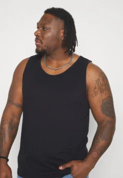 Pier One 3 Pack- Topper - Black/Grey/Khaki -Boutique mote herrebutikk 37bf9099a10e47f89effac3c2a636297 scaled