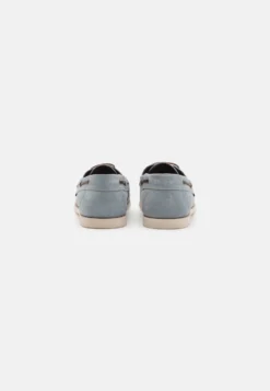 Pier One Leather Unisex - Båtsko - Light Blue -Boutique mote herrebutikk 38a5e66a7c314c5d9ef54a801fa7a47d scaled