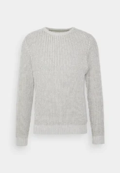 Pier One Strikkegenser - Mottled Light Grey 8 Pier One Strikkegenser - Mottled Light Grey -Boutique mote herrebutikk 3cc0fef87cbf4148965707ab9482cc14 scaled