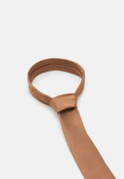 Pier One Set - Lommetørkle - Brown 13 Pier One Set - Lommetørkle - Brown -Boutique mote herrebutikk 47e24fb2ec594c03992baccd33929276 scaled