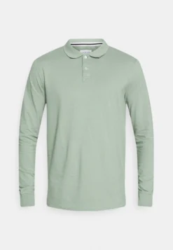 Pier One Poloskjorter - Green -Boutique mote herrebutikk 48fd295ac5ba4e50b38e1cd7c3e7a15a scaled