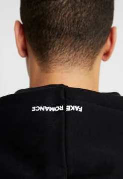 Pier One Unisex - Hoodie - Black -Boutique mote herrebutikk 51f8fb0225134443854c6a85b118ca62 scaled