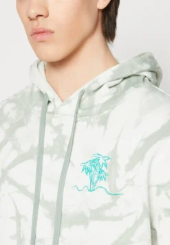 Pier One Hoodie - Green -Boutique mote herrebutikk 5200ce2384904e77836c6960bf6d3e69 scaled