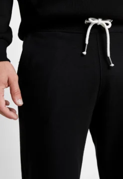 Pier One 2 Pack - Joggebukse - Black/Mottled Light Gre -Boutique mote herrebutikk 537aeb95a2294356950729136c28cfaf scaled