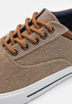 Pier One Joggesko - Taupe 11 Pier One Joggesko - Taupe -Boutique mote herrebutikk 568ff77f29e948d7b02ad6e5b93fa449 scaled