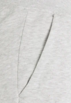 Pier One 3 Pack - Joggebukse - Mottled Light Grey/Mottled Dark Blue/Black 15 Pier One 3 Pack - Joggebukse - Mottled Light Grey/Mottled Dark Blue/Black -Boutique mote herrebutikk 58caa3db374b4ce39703a992d5c2b59c scaled