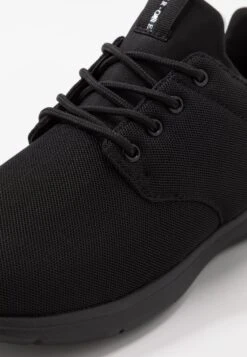 Pier One Joggesko - Black -Boutique mote herrebutikk 5b977568cb4345f1b339fc67e49ce87b