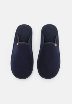 Pier One Tøfler - Dark Blue -Boutique mote herrebutikk 5bc803754c3146729f5f26323411f1e0 scaled