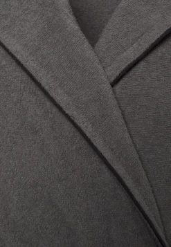 Pier One Badekåpe - Dark Grey/Black -Boutique mote herrebutikk 5ced349125594756a9f83b8f896e806e scaled