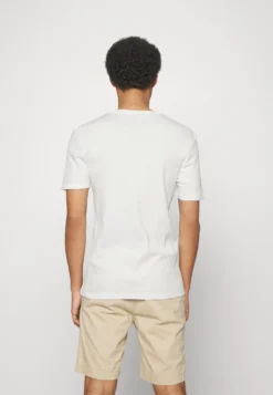 Pier One Slim Fit Ribbed T-Shirt 2 Pack - T-Shirts - White/Black 8 Pier One Slim Fit Ribbed T-Shirt 2 Pack - T-Shirts - White/Black -Boutique mote herrebutikk 6008c49847fe4ce7acc68f2ad6e5f586 scaled