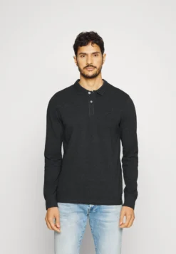 Pier One Long Sleeve 2 Pack- Poloskjorter - Dark Grey/Khaki -Boutique mote herrebutikk 61c36d2fe9404d06a651873e3825e3f3 scaled