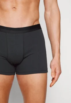 Pier One 7 Pack - Underbukse - Black/Dark Blue/Dark Grey -Boutique mote herrebutikk 6342d1ba812247469899252dcc08cbb2 scaled