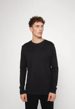 Pier One 5 Pack - Topper Langermet - Blue/White/Beige/Olive -Boutique mote herrebutikk 6368eaeac7724525a220d964f84f231c scaled