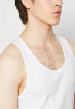 Pier One 3 Pack - Topper - White 9 Pier One 3 Pack - Topper - White -Boutique mote herrebutikk 65a6183a56774e6ab1123fa52ca90ff2 scaled