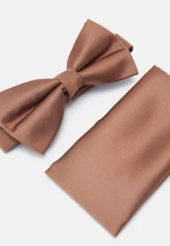 Pier One Set- Andre Accessories - Brown -Boutique mote herrebutikk 6af7cf88b06048ef8a845d4f3a089f0a scaled