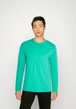 Pier One 5 Pack - Topper Langermet - Tan/Light Blue/White -Boutique mote herrebutikk 6e22bead980c4fd4bc9d40ec21b831a3 scaled