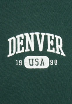 Pier One Denver College Hoodie- Sweatshirt - Green -Boutique mote herrebutikk 752110e4a87f4d94834d2533b6a901a1 scaled