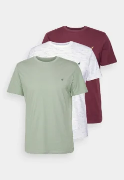 Pier One 3 Pack - T-Shirts - Off-White/Bordeaux/Mint -Boutique mote herrebutikk 7f1520e84b4b4a0887f6c635d2c31b24 scaled