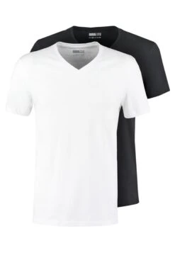 Pier One 2 Pack - T-Shirts - White/Black 11 Pier One 2 Pack - T-Shirts - White/Black -Boutique mote herrebutikk 7f713aa7d0cf4680ab0acb77eb634838