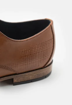 Pier One Leather - Snøresko - Cognac -Boutique mote herrebutikk 86cf8831039a463f8f9dd21992903ced scaled