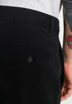 Pier One Cargobukse - Black -Boutique mote herrebutikk 8aa3bdb65b5f4525aa208d6311390cb4 scaled