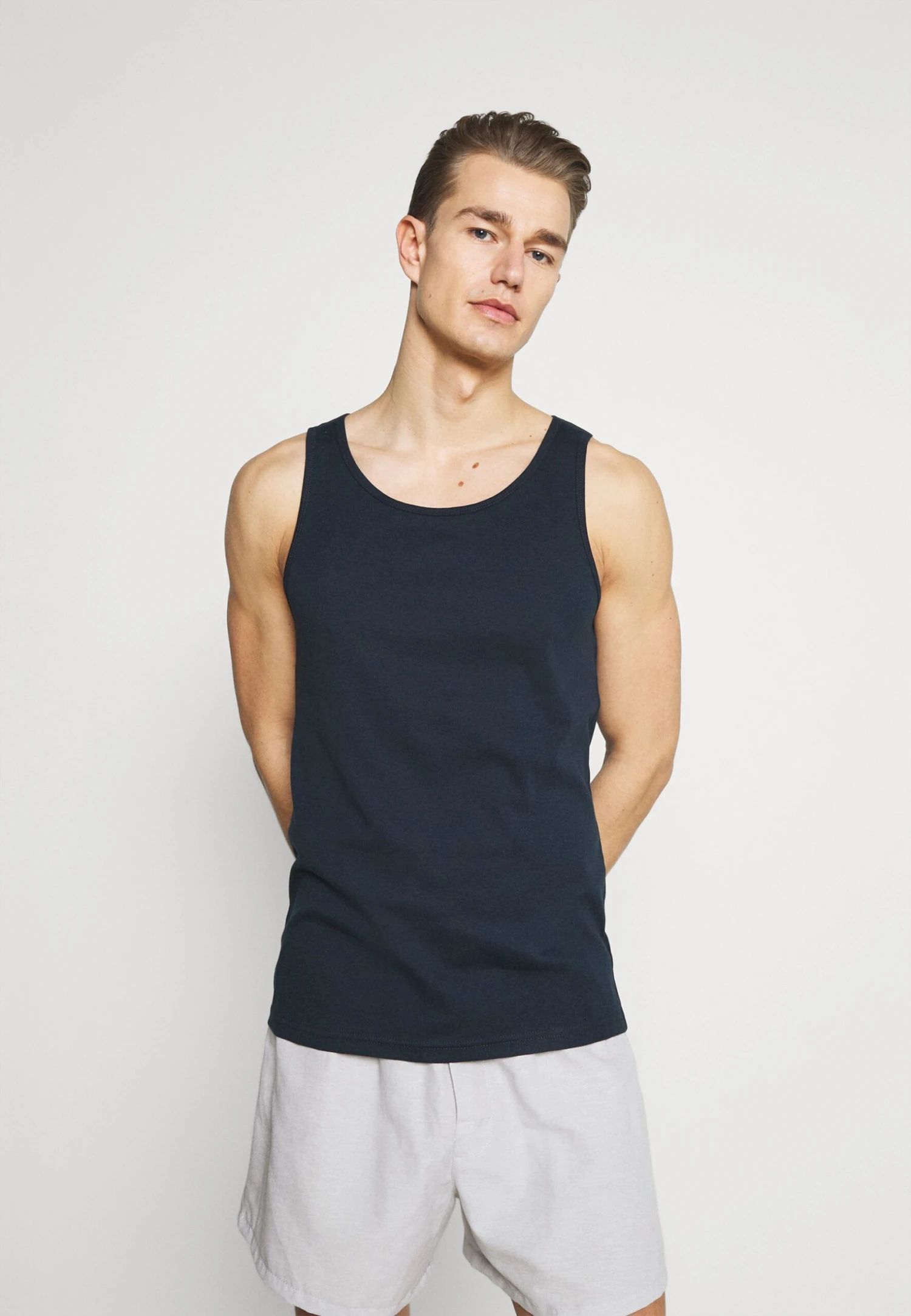 Pier One 3 Pack - Undertrøye - Dark Blue/Bordeaux/Off-White 3 Pier One 3 Pack - Undertrøye - Dark Blue/Bordeaux/Off-White - Bilde 3