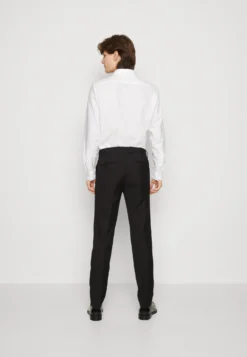 Pier One Set - Dress - Black -Boutique mote herrebutikk 8dfce3cb1d0847869705990ca253a88a scaled