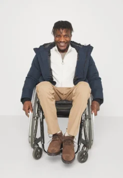 Pier One Cardigan - Off White -Boutique mote herrebutikk 90d97e053d224200bd224084b6e217cc scaled