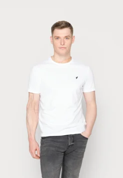 Pier One 5 Pack - T-Shirts - White/Green/Bordeaux/Black/Beige -Boutique mote herrebutikk 936a0b661f614d6682dd46a0c78ae272 scaled