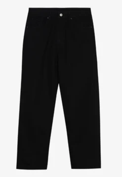 Pier One Jeans Relaxed Fit - Black Denim -Boutique mote herrebutikk 9718d969e81449e7a76789d3b861d768 scaled