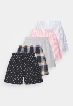 Pier One 5 Pack - Boxershorts - Blue/Dark Blue/Pink - -Boutique mote herrebutikk 9fb699084db745fb82f3afe419449e07 scaled