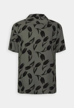 Pier One Skjorte - Olive 11 Pier One Skjorte - Olive -Boutique mote herrebutikk a26086b46a0840829fd624527e2fe0b7 scaled