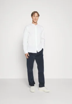 Pier One 2 Pack - Skjorte - White/Olive