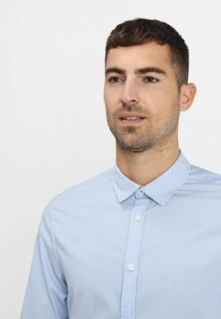 Pier One 2 Pack - Finskjorte - White/Light Blue -Boutique mote herrebutikk b6ee3598b6984fac95e4aa81de041243