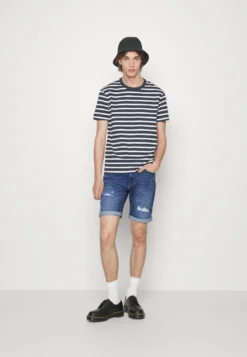 Boutique mote herrebutikk -Boutique mote herrebutikk b87019eb82554e30a0aea610571a7633 scaled